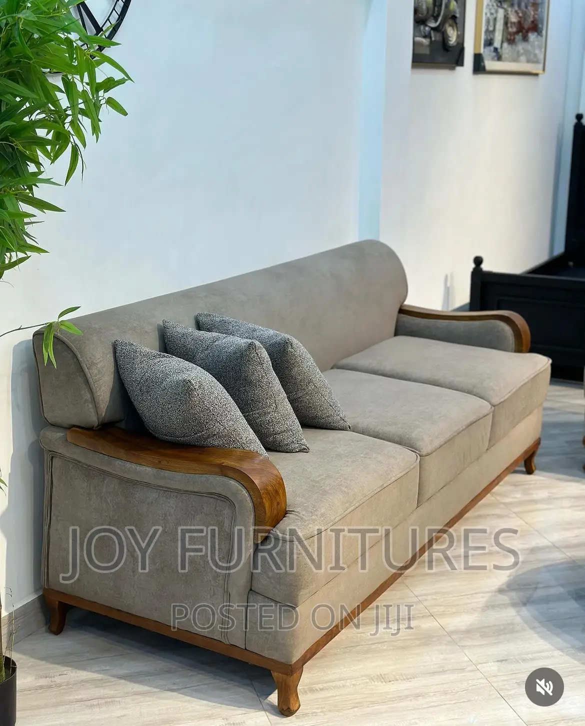 Modern Design Sofa