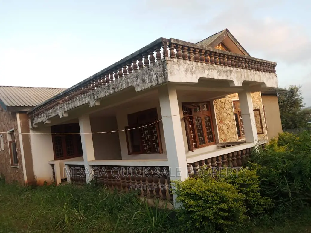 3bdrm House in Tegeta Wazo, Bunju for sale