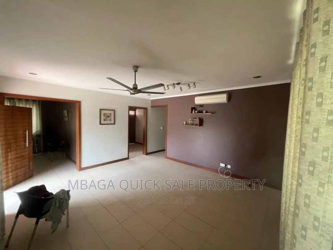 3bdrm House in Mbezi Beach Tank for sale