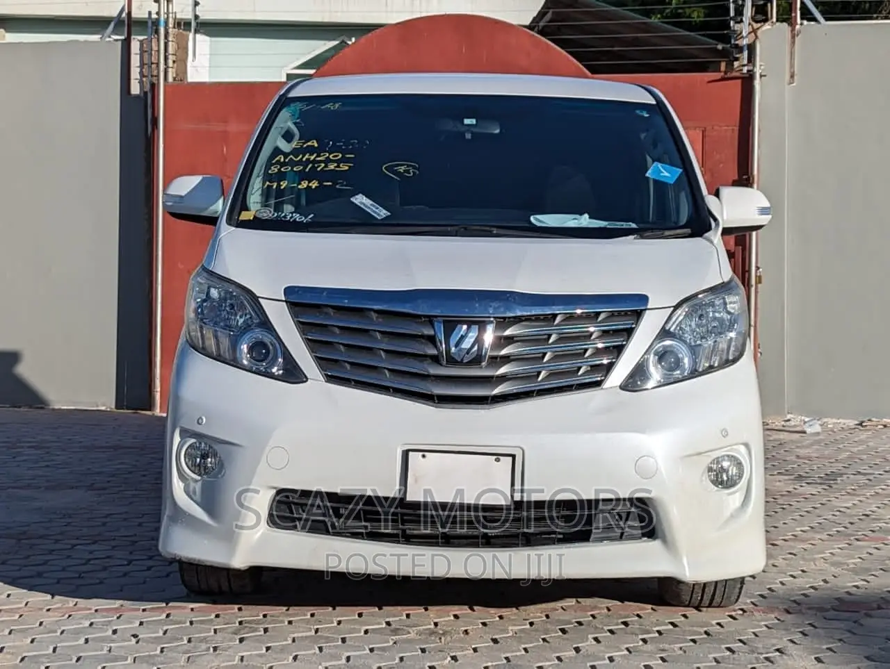 Toyota Alphard 2010
