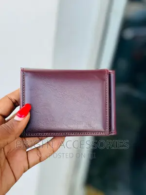 Wallets Za Ngozi