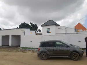 Furnished 4bdrm Apartment in Mwambungu Broker, Kigamboni for sale