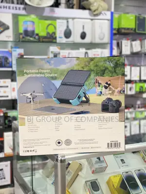 Powerology 600W Portable Power Generator Solar Panel