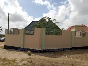 Furnished 4bdrm Apartment in Toangoma Shule for sale