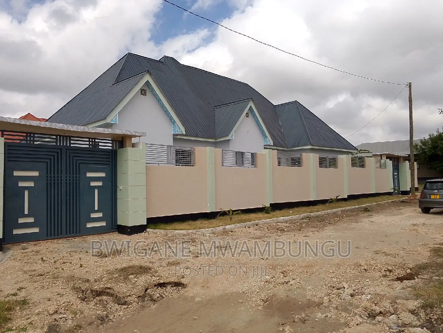 Furnished 4bdrm Apartment in Toangoma Shule for sale