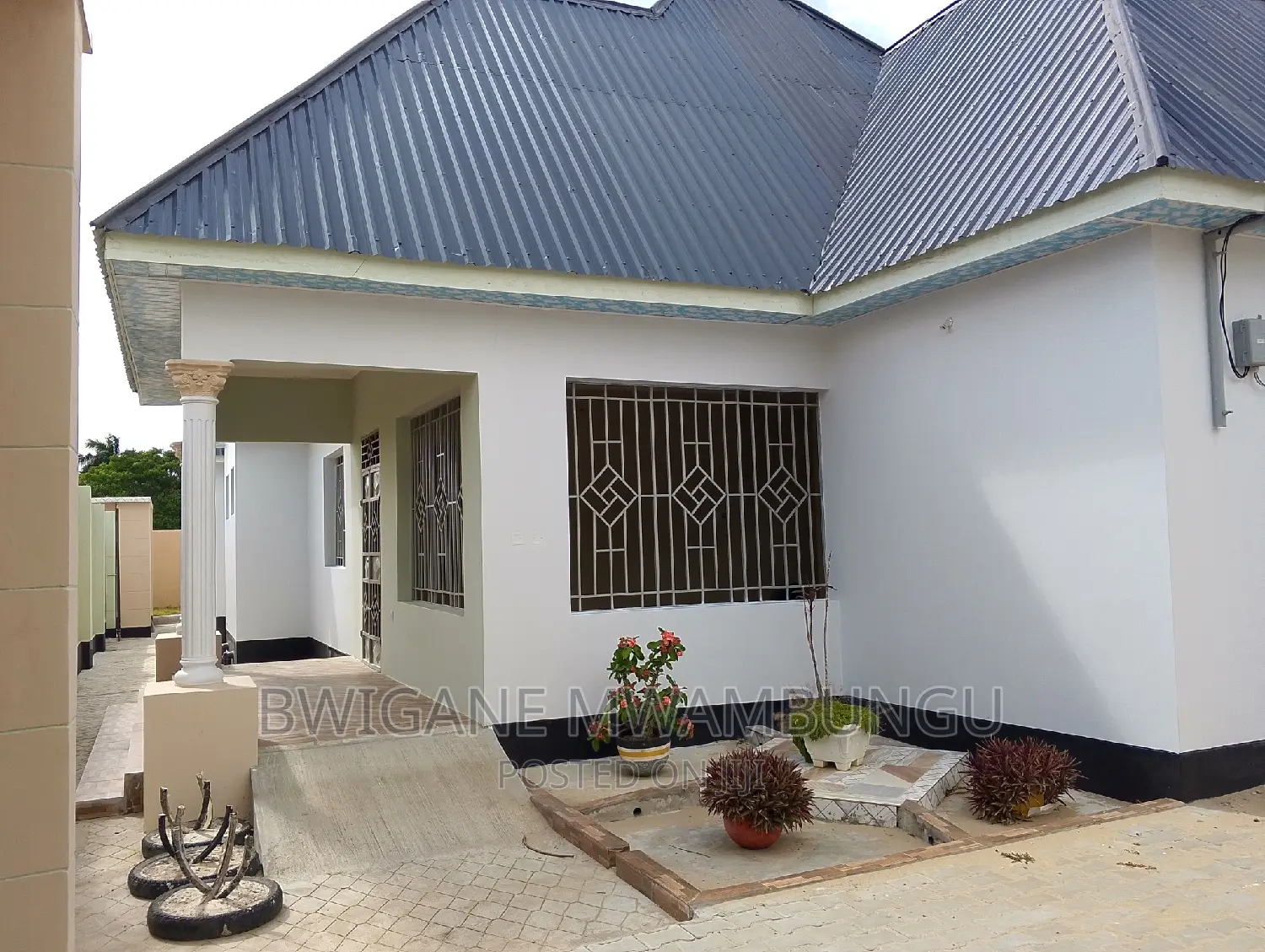 Furnished 4bdrm Apartment in Toangoma Shule for sale