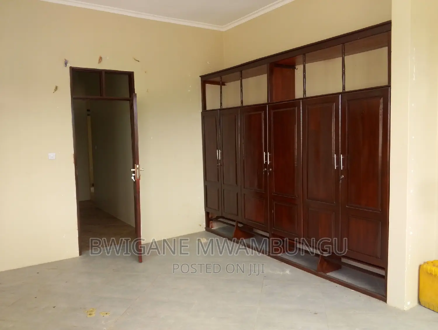 Furnished 4bdrm Apartment in Toangoma Shule for sale