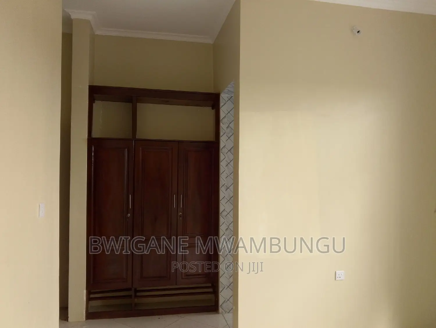 Furnished 4bdrm Apartment in Toangoma Shule for sale