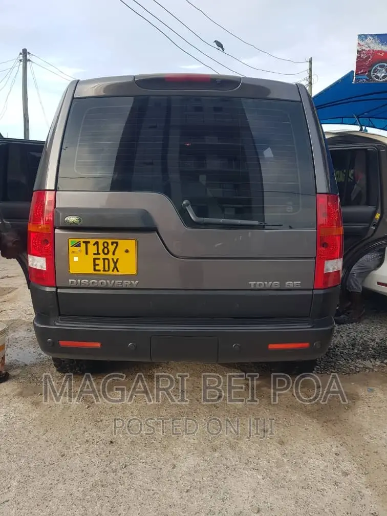 Land Rover Discovery 2014 Black