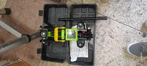 Hydraulic Halozantal Jack