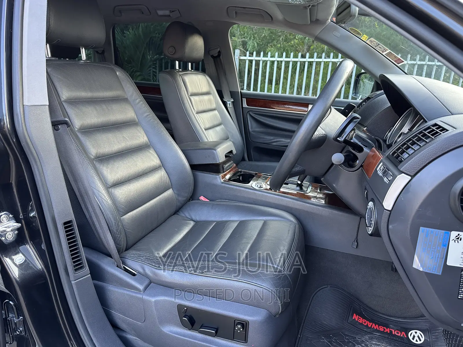 Volkswagen Touareg 2004 Black