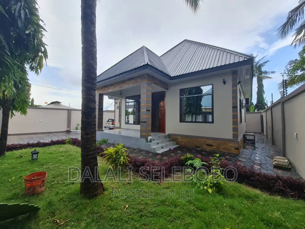 3bdrm Bungalow in Bunju A for sale