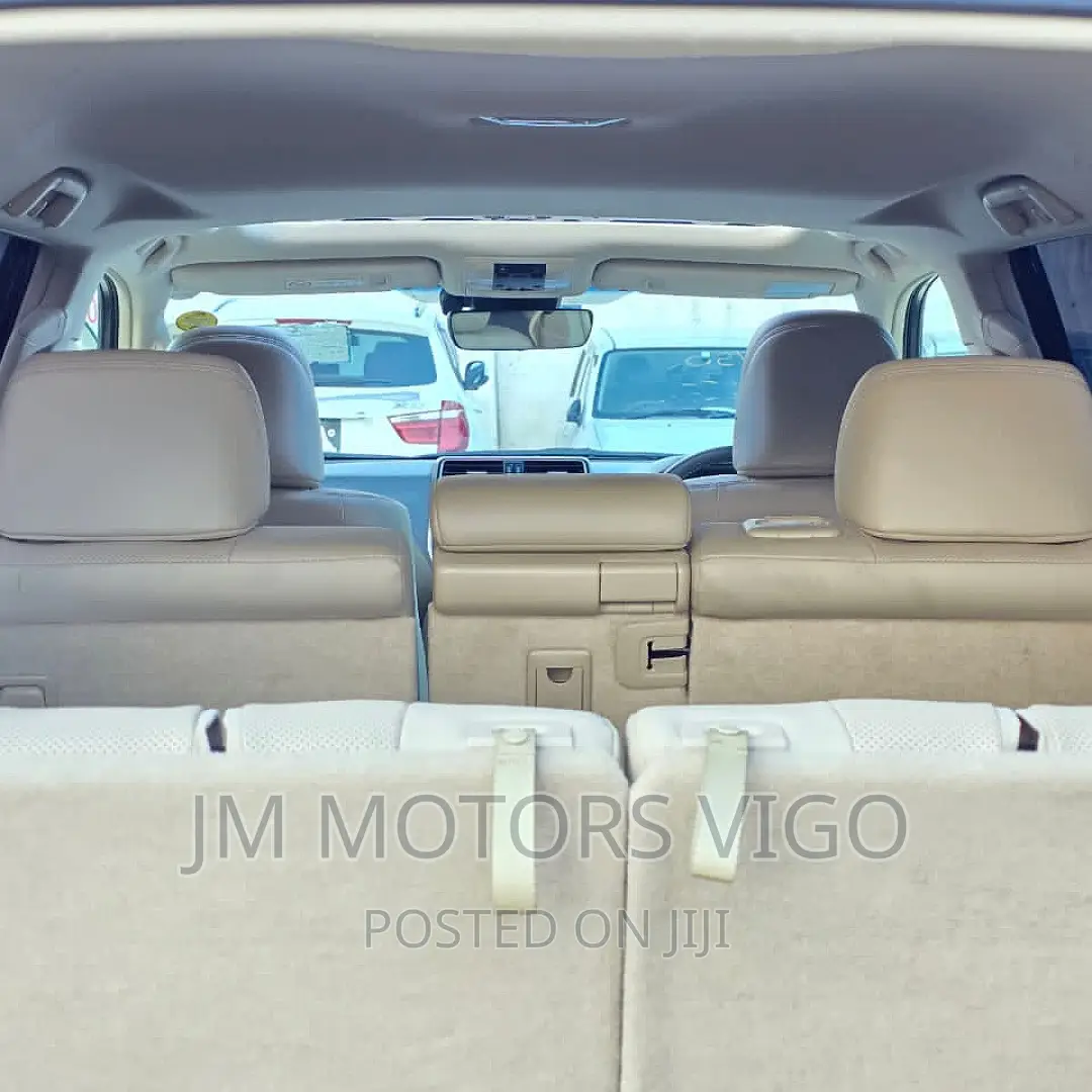 Toyota Land Cruiser Prado 2.7 2019 Black