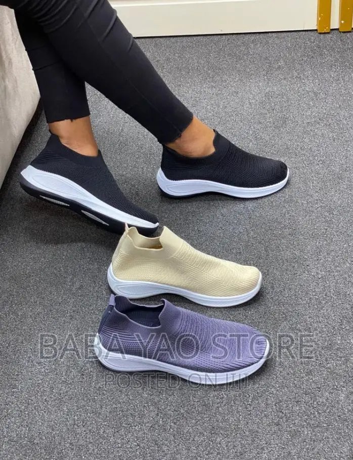 Female's Casual Sneakers/Free Delivery