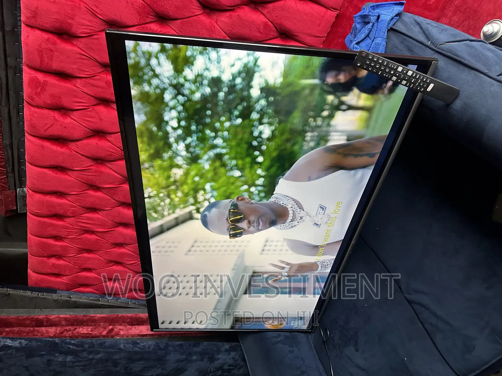 TCL Inch 55 Slightly Used Clean Sana. 800,000/