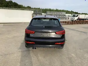 Audi Q3 2012 Black
