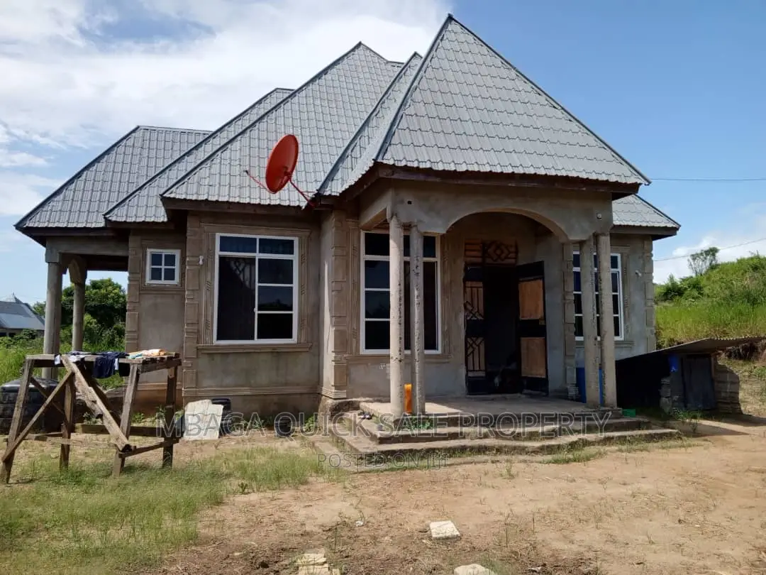 3bdrm House in Mbezi Msakuzi for sale
