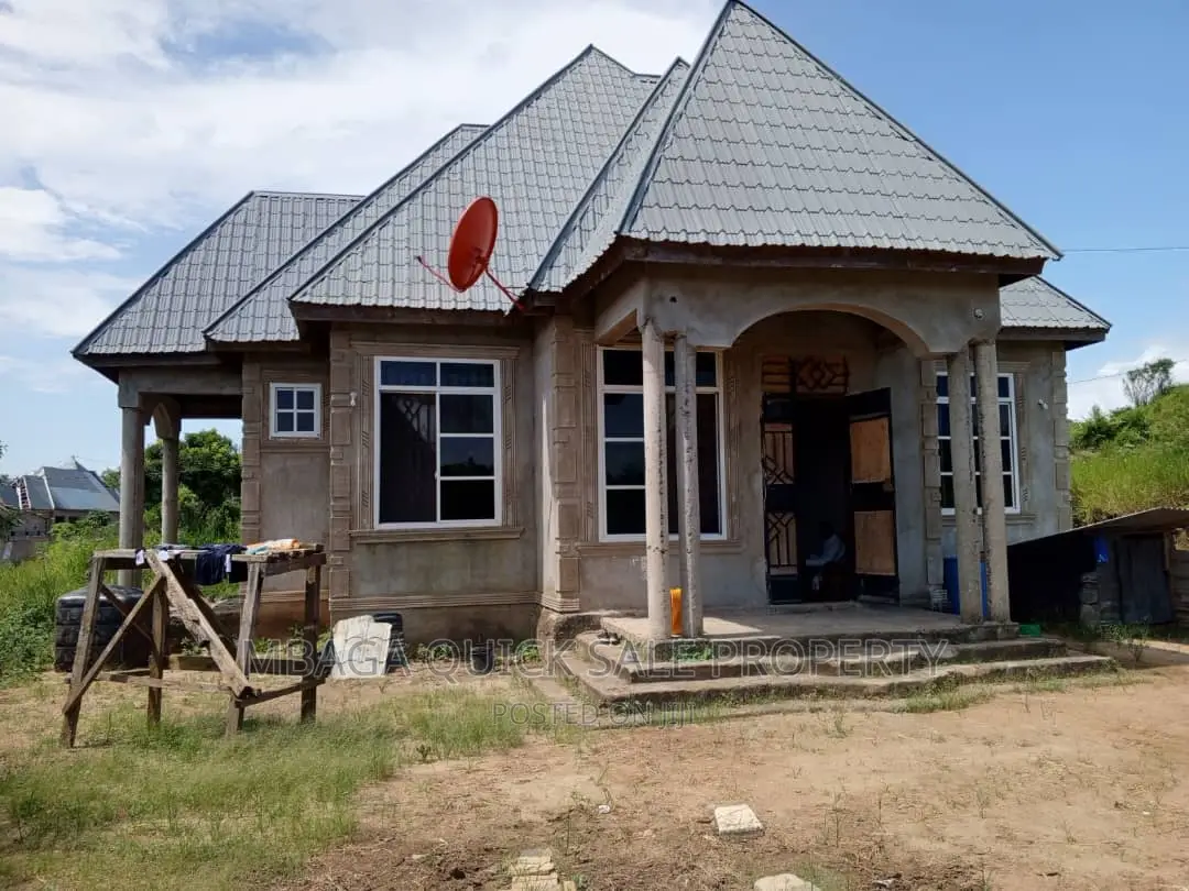 3bdrm House in Mbezi Msakuzi for sale
