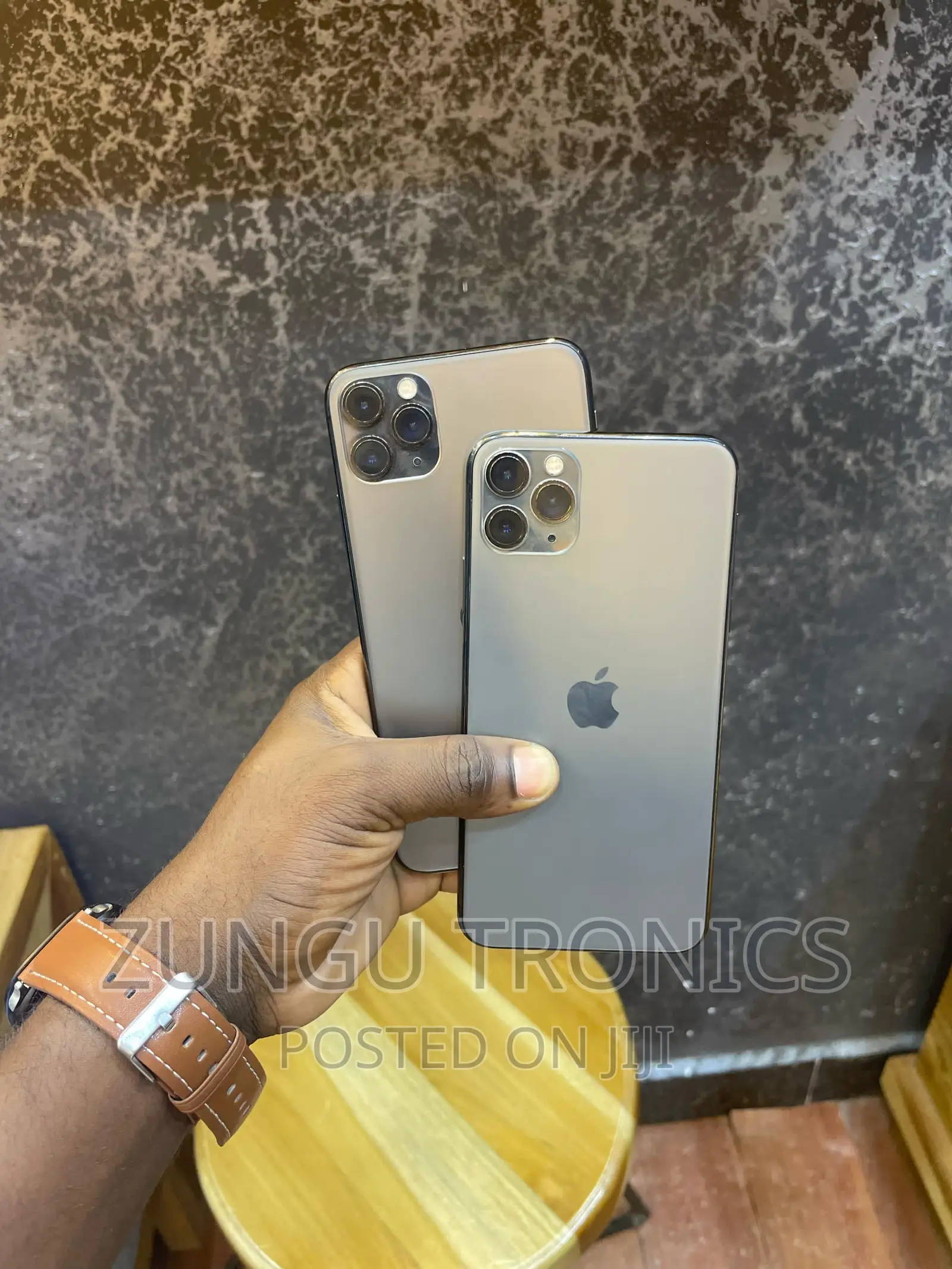 New Apple iPhone 11 Pro Max 256 GB Green