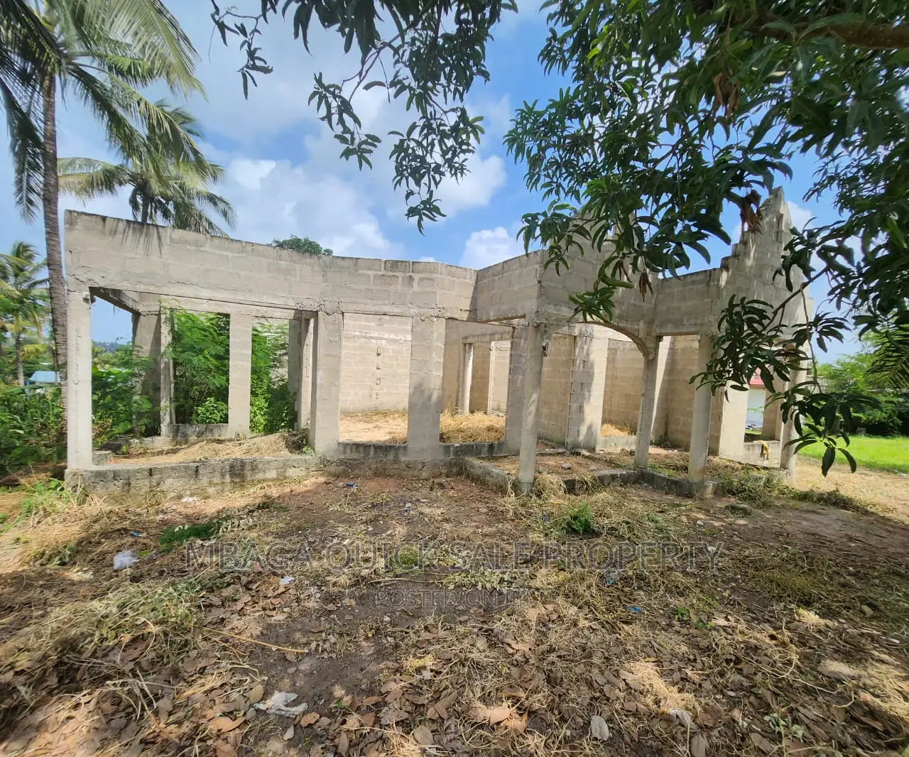 4bdrm House in Goba for sale