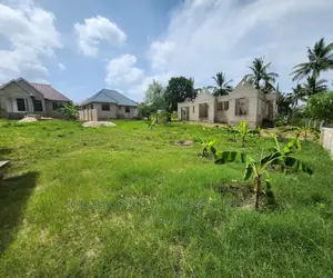 4bdrm House in Goba for sale