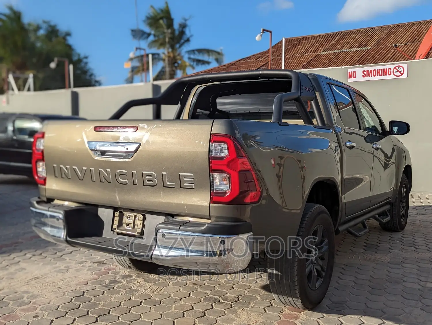 Toyota Hilux 2022 Gray