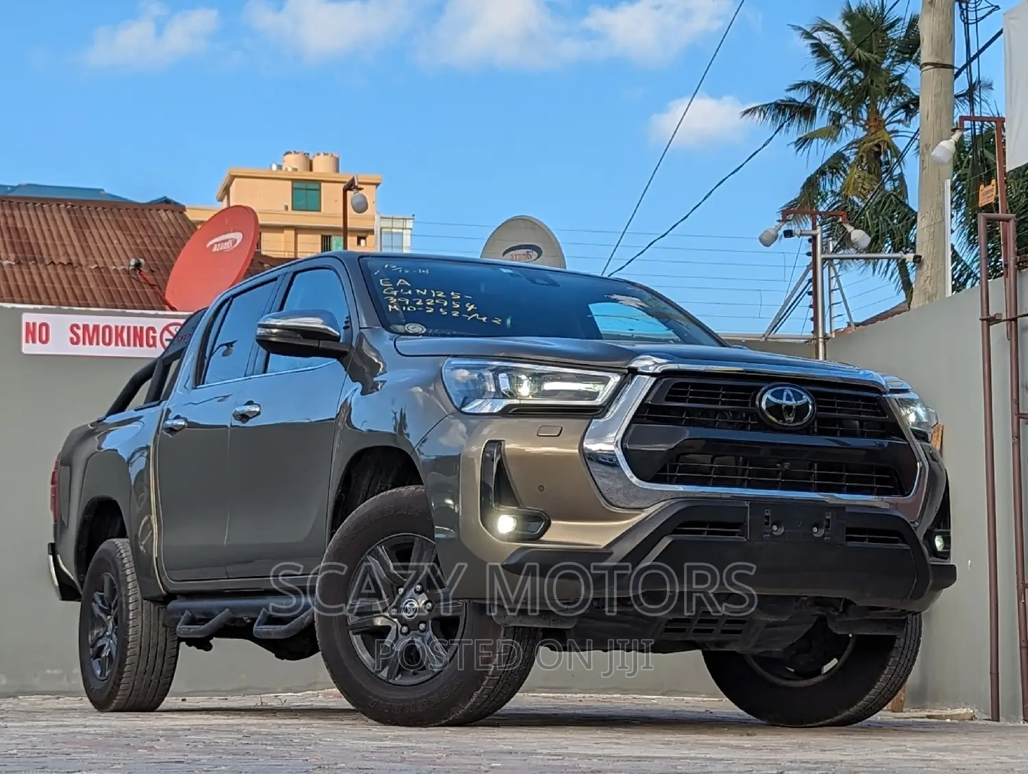 Toyota Hilux 2022 Gray