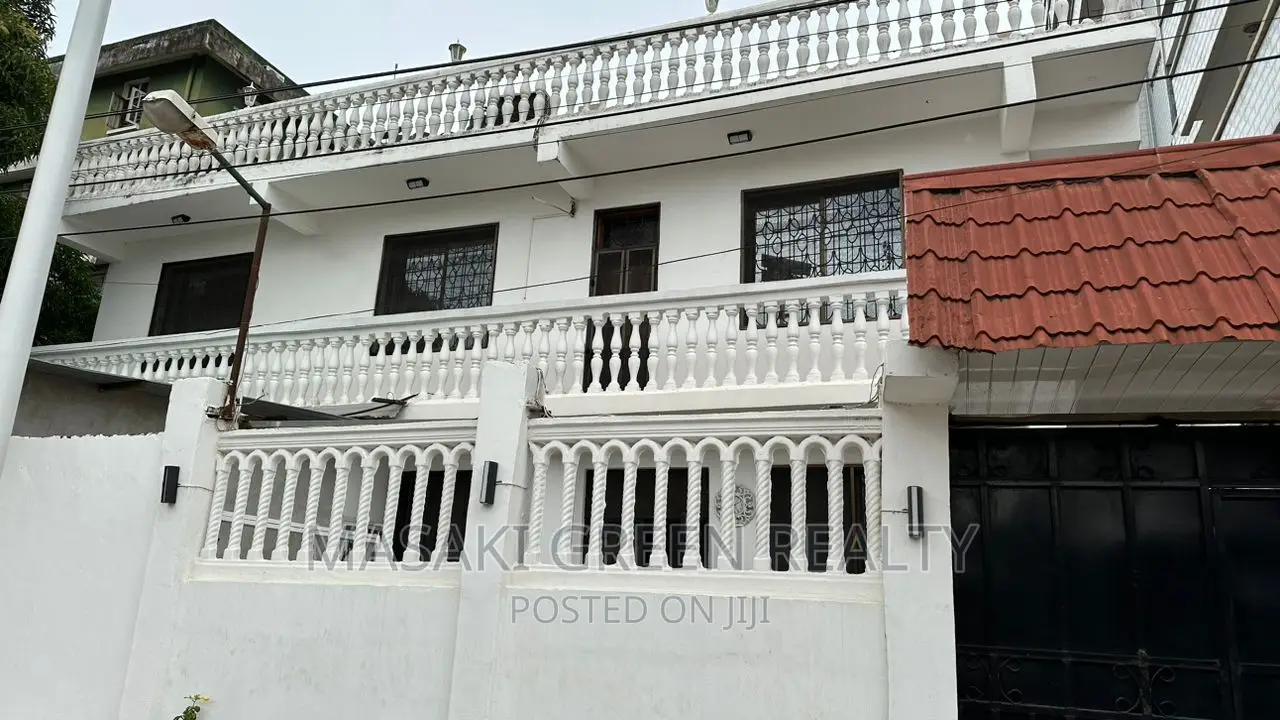 7bdrm Maisonette in Upanga Street, Kinondoni for sale