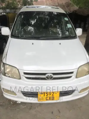 Toyota Noah 2001 White