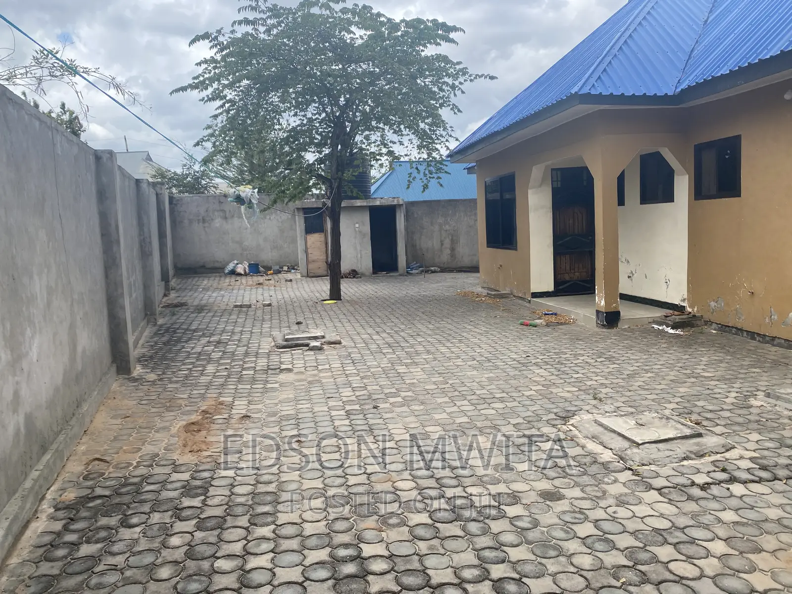 3bdrm House in Chamazi for sale