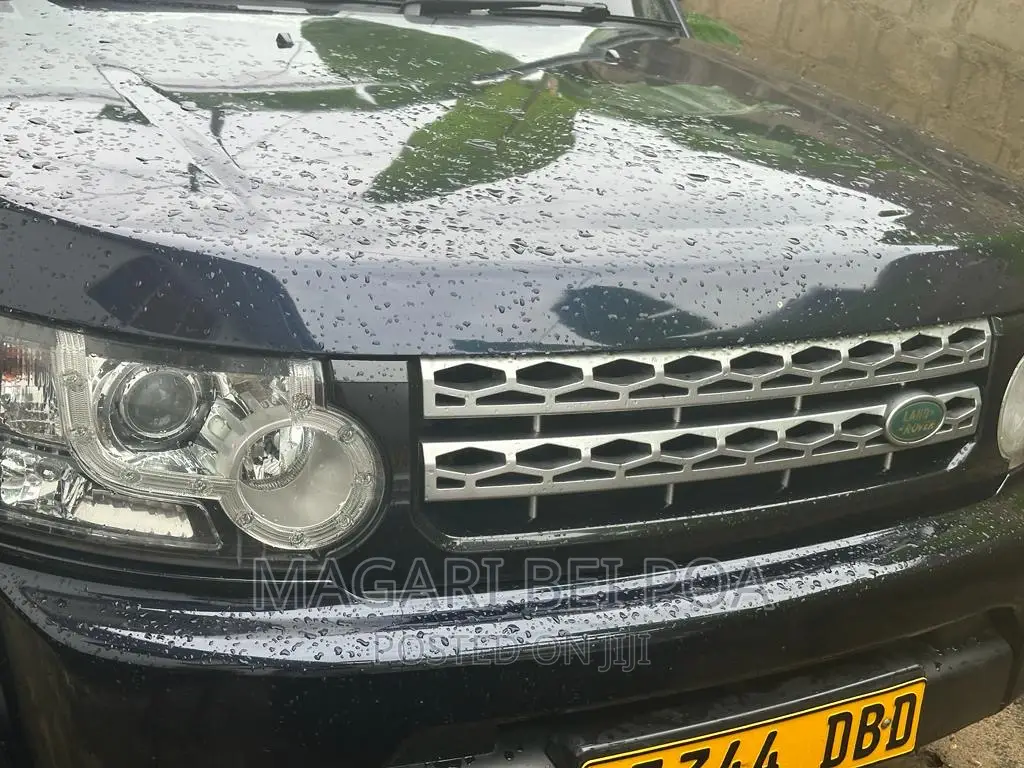 Land Rover Discovery Sport 2018 Black