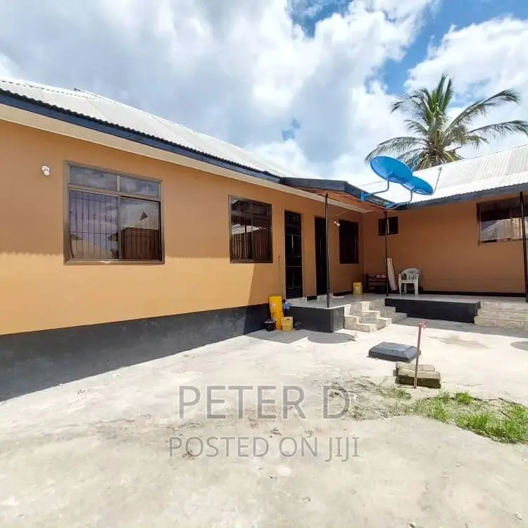 1bdrm Apartment in Kimara for rent
