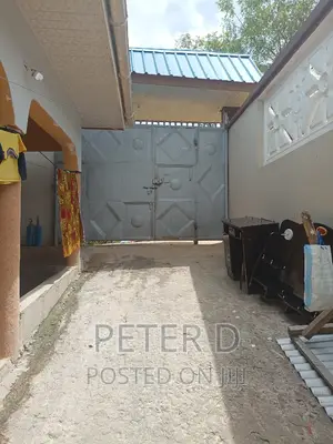 1bdrm Apartment in Kimara for rent
