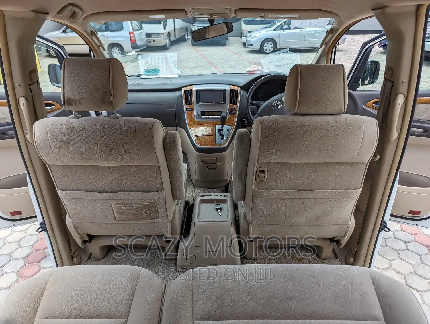 Toyota Alphard 2006