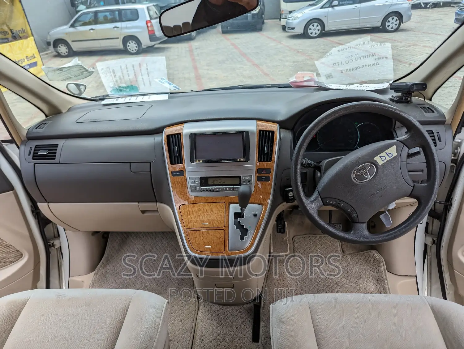 Toyota Alphard 2006