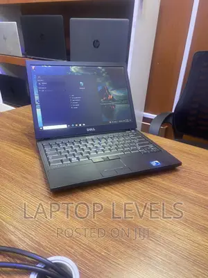 Laptop Dell Latitude E4300 4GB Intel HDD 320GB