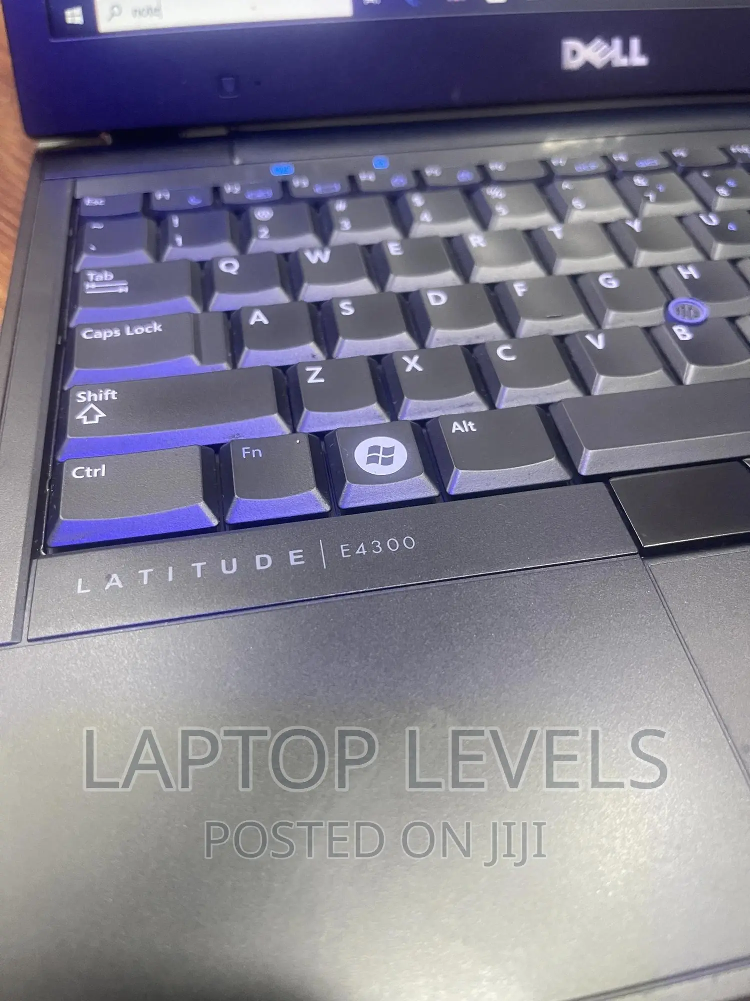 Laptop Dell Latitude E4300 4GB Intel HDD 320GB