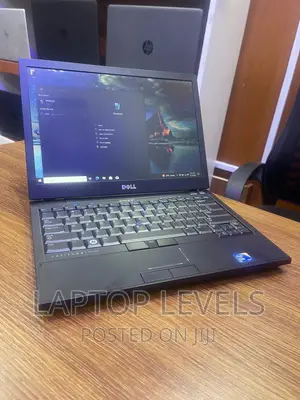 Laptop Dell Latitude E4300 4GB Intel HDD 320GB