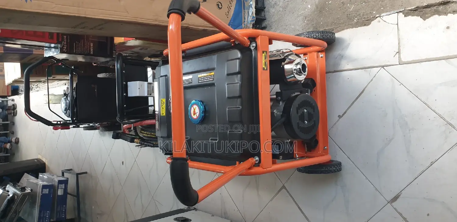 Mr Uk Gasoline Generator
5.5kva
Automatic Key Ignition