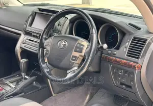 Toyota Land Cruiser 2012 Black