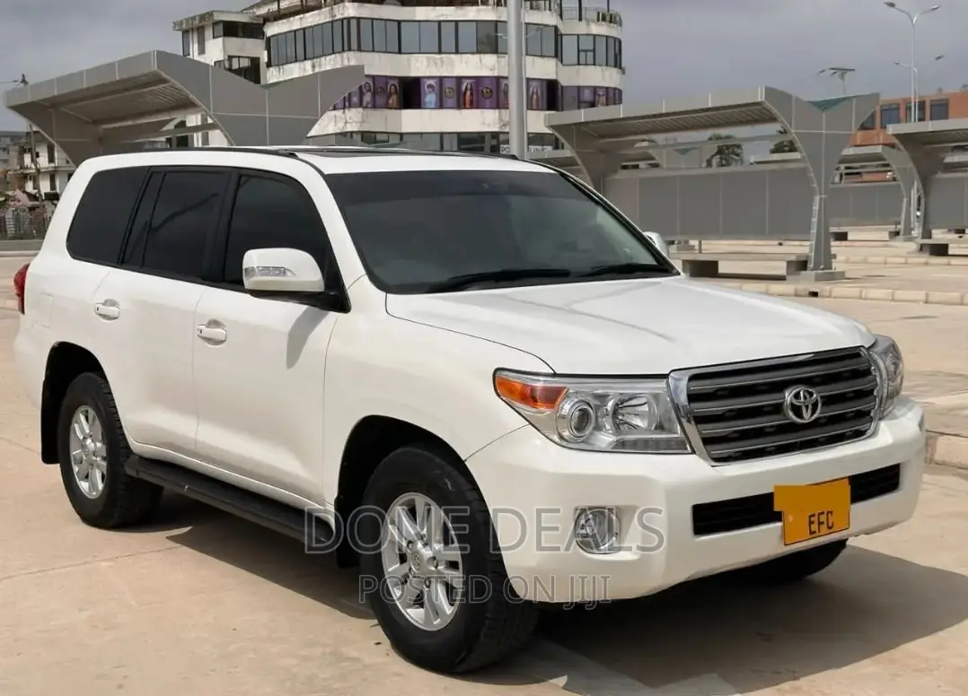 Toyota Land Cruiser 2012 Black