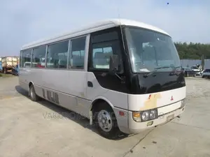 Mitsubishi Fuso Rosa 1999 Beige