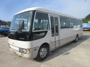 Mitsubishi Fuso Rosa 1999 Beige