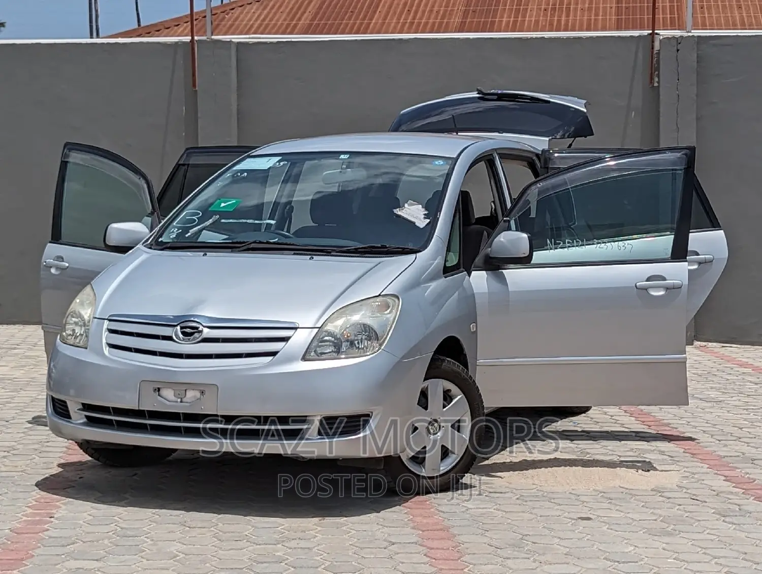 Toyota Corolla Spacio 2003