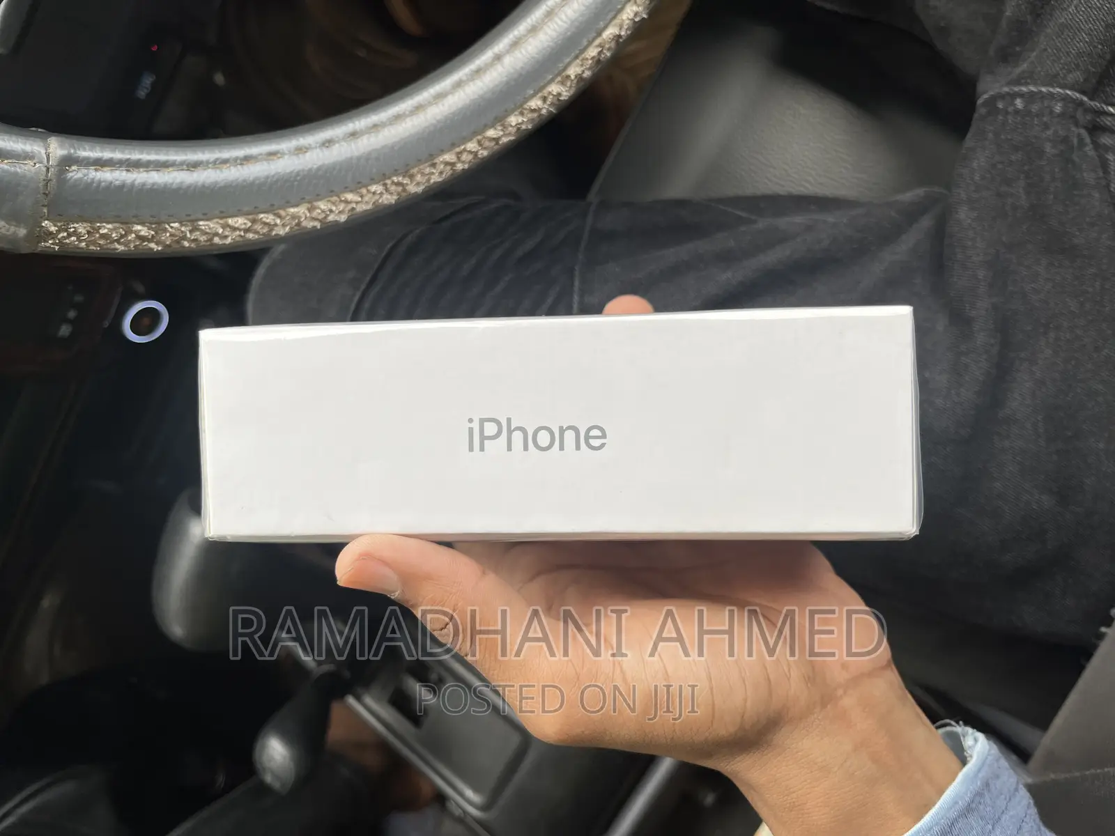New Apple iPhone 11 64 GB White