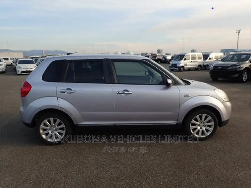 Mazda Verisa 2009 Silver