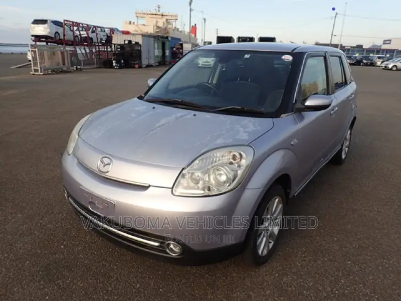 Mazda Verisa 2009 Silver