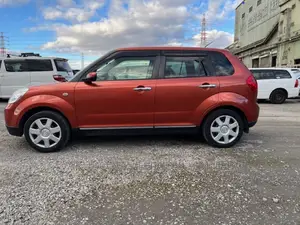 Mazda Verisa 2009 Red