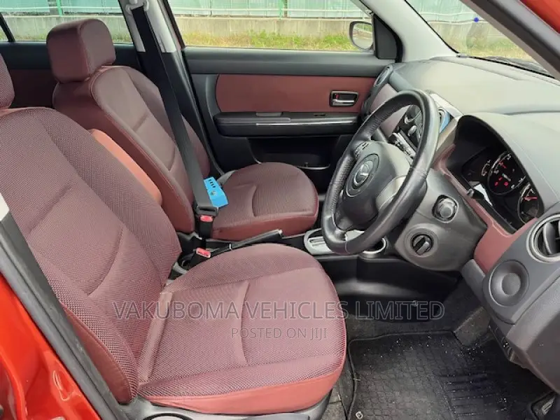 Mazda Verisa 2009 Red
