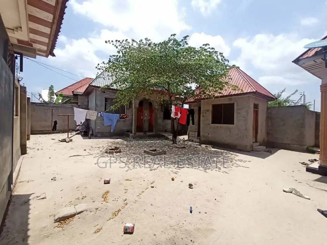 3bdrm House in Vikindu, Temeke for sale
